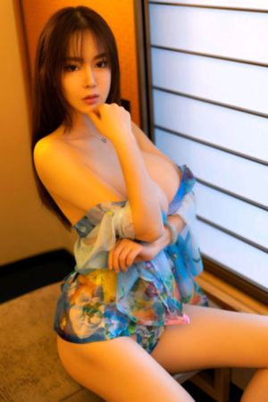 情侣摄像头主题酒店情侣_BD英语在线观看视频